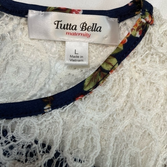 Tutta Bella maternity size large navy blue floral tank top - Picture 3 of 5